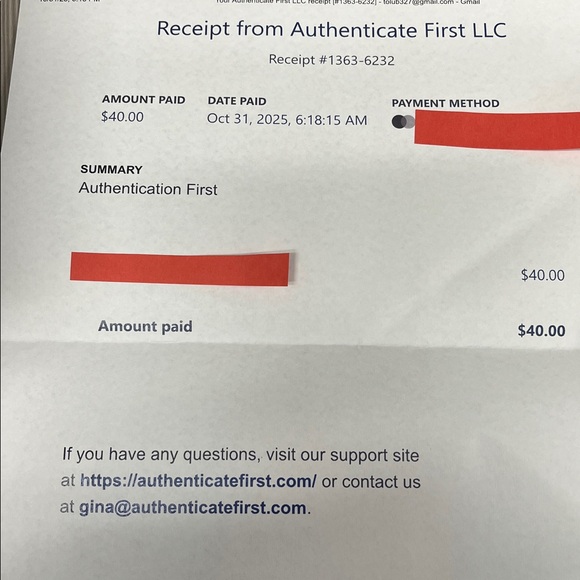 Chanel Lambskin shoulder bag in excellent preowned condition. L9”xH5.5”xD1.5” - Picture 12 of 12